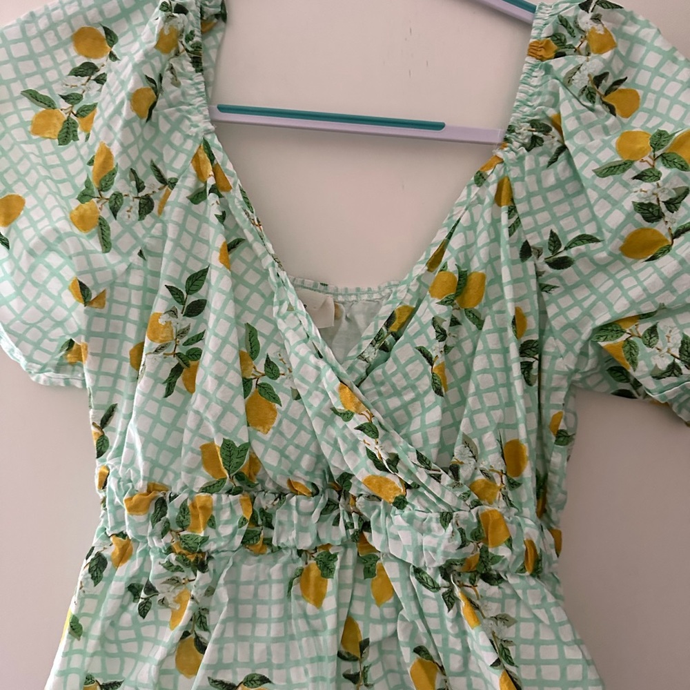 Lemon top - Picture 2 of 3